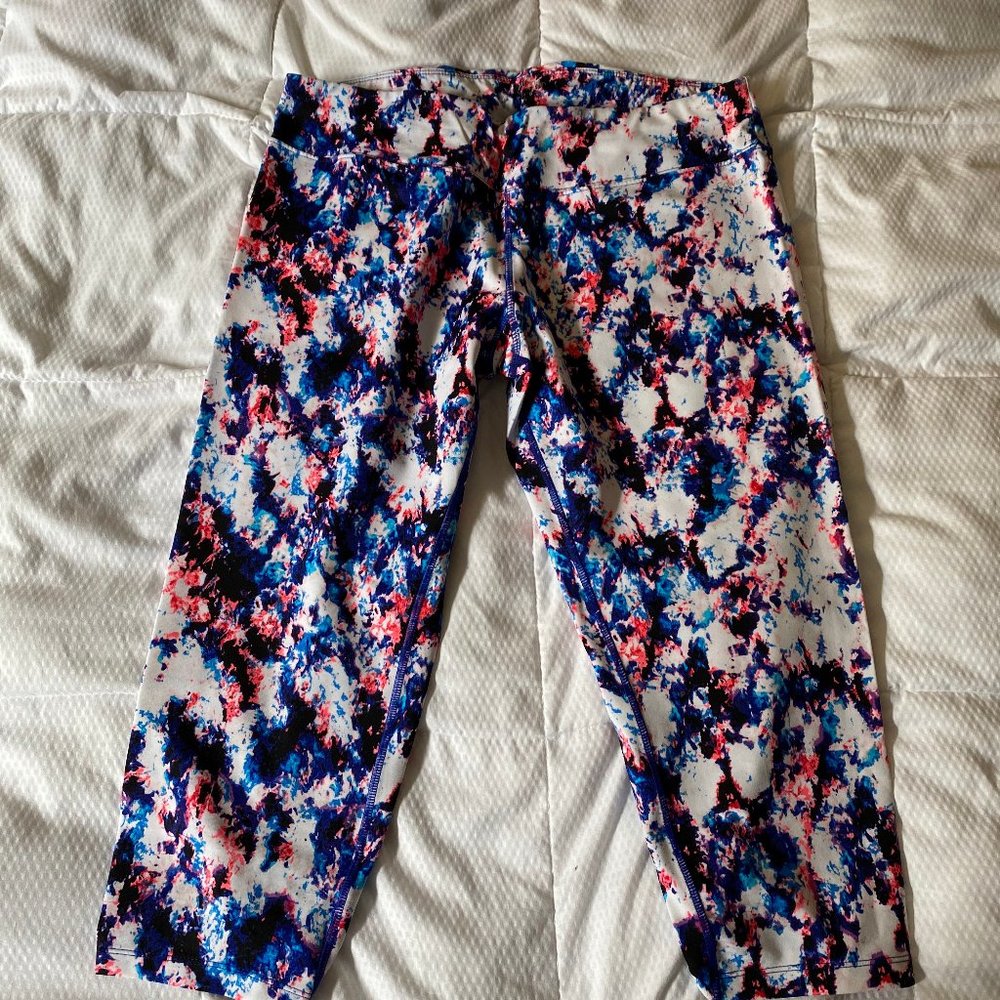Calvin Klein Performance Crop Legging (Size XL)